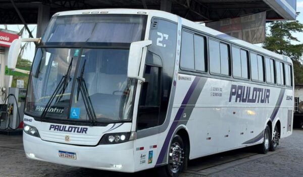 Ônibus 20940 - PauloTur Viagens